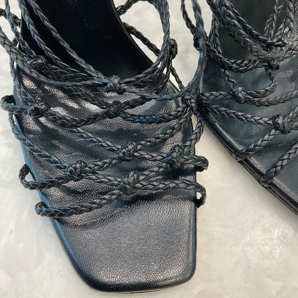 Gucci strappy sandal heels, black, beautiful!, great condition, size 8.5 - Picture 11 of 15